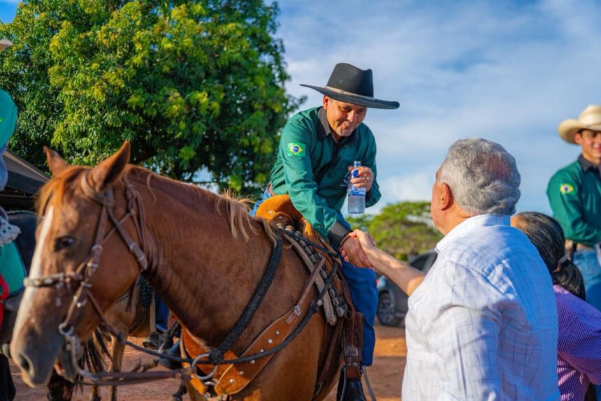 laurez-participa-de-cavalgada-em-rio-dos-bois-e-reforca-valorizacao-da-cultura-como-motor-do-desenvolvimento