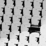 apos-caso-de-racismo-no-derbi,-corinthians-retira-assento-de-estadio