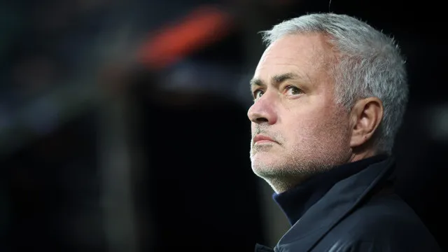 mourinho-indica-favoritos-na-copa-e-diz-que-‘brasil-com-ancelotti-e-outro’