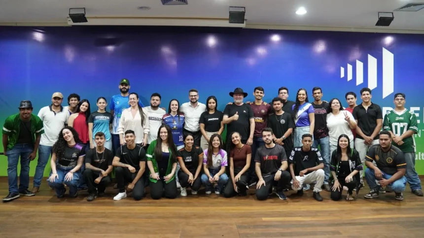 pre-candidato-ao-senado,-carlesse-promove-reuniao-com-mais-de-400-academicos-de-associacoes-atleticas