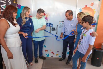 deputado-federal-thiago-dimas-fortalece-parceria-com-araguaina-e-garante-recursos-para-reinauguracao-da-clinica-escola-mundo-autista