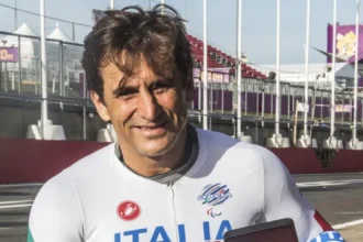 morre-alex-zanardi,-campeao-paralimpico-e-ex-piloto-de-f1,-aos-59-anos