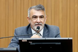 presidente-da-aleto-pede-paciencia-aos-servidores-para-buscar-um-acordo-com-palacio-sobre-indenizacoes,-mas-projeta-derrubada-dos-vetos-se-nao-houver-consenso