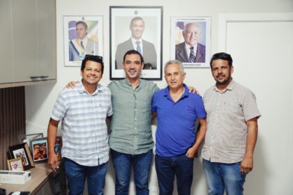 apoio-de-prefeitos-do-republicanos-a-vicentinho-e-amelio-expoe-desgaste-politico-de-wanderlei-barbosa