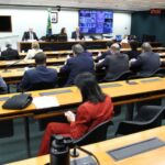 setor-empresarial-pede-reducao-de-encargos-trabalhistas-e-critica-fim-da-escala-6×1