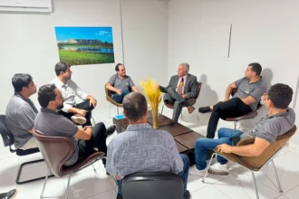 em-encontro-com-representantes-da-acip,-amastha-reforca-integracao-entre-palmas,-paraiso-do-tocantins-e-regiao