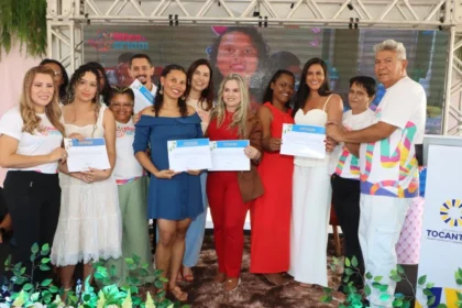karynne-sotero-e-cleizenir-santos-prestigiam-formatura-de-56-mulheres-no-projeto-“maos-que-criam”-em-palmeiropolis
