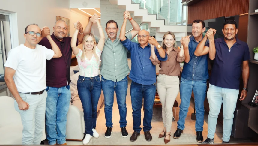 prefeito-de-almas,-vice-e-quatro-vereadores-declaram-apoio-a-pre-candidatura-de-vicentinho-junior