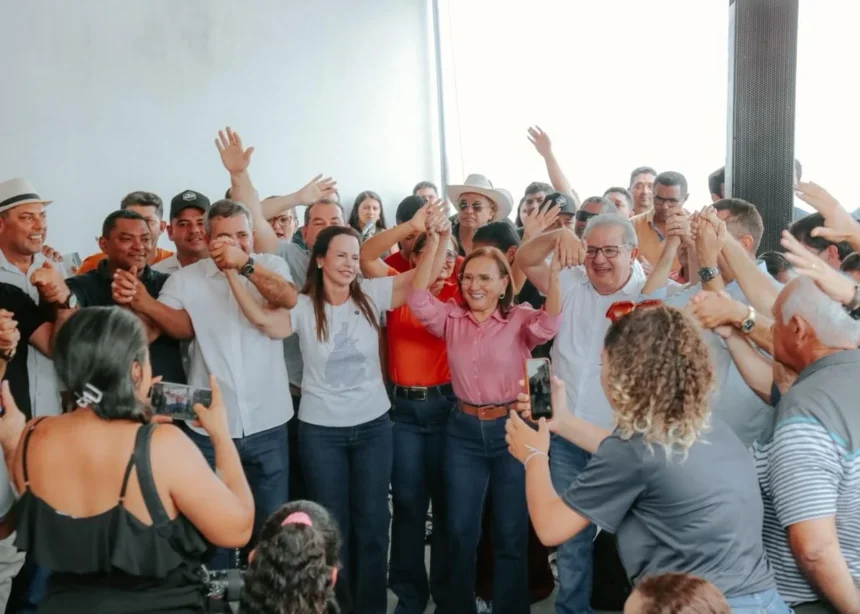 em-sitio-novo,-dorinha-seabra-consolida-base-no-bico-do-papagaio-com-apoio-formal-de-7-prefeitos-da-regiao
