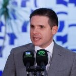 hugo-motta-defende-emendas-parlamentares-e-critica-comparacao-com-penduricalhos