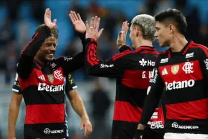 eliminacao-do-flamengo-frustra-planos-de-bap-e-expoe-erros-recorrentes-do-time