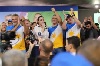 vicentinho,-amelio-e-guimaraes-consolidam-palanque-de-oposicao-em-porto-nacional;-apos-crise-no-psdb,-cinthia-confirma-apoio-ao-grupo-e-disputara-camara