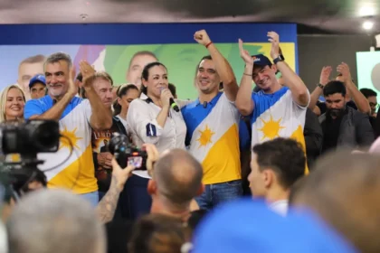 vicentinho,-amelio-e-guimaraes-consolidam-palanque-de-oposicao-em-porto-nacional;-apos-crise-no-psdb,-cinthia-confirma-apoio-ao-grupo-e-disputara-camara