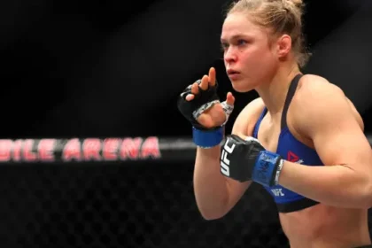 ronda-rousey-finaliza-luta-em-17-segundos-no-retorno-das-lendas-do-mma-feminino