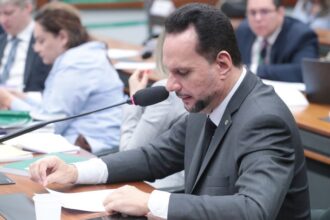 comissao-aprova-ampliacao-de-prazo-para-contrato-temporario-do-ibge