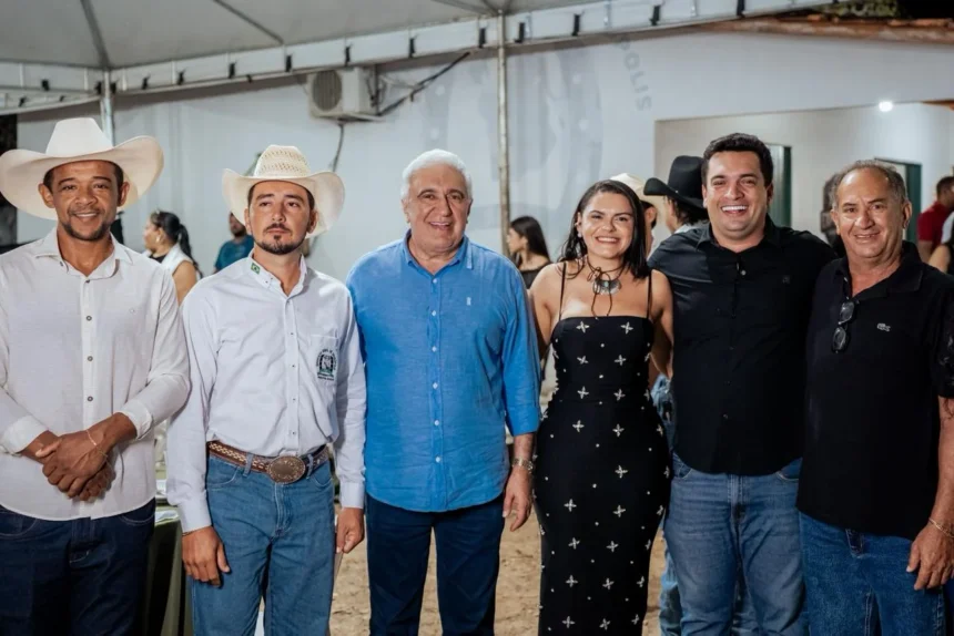 laurez-moreira-participa-da-xxv-expoagro-de-divinopolis e-exalta-raizes-do-tocantins-no-campo:-“precisamos-valorizar-cada-vez-mais-as-tradicoes-do-interior”