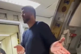 prefeito-de-carmolandia-e-retirado-de-aeronave-pela-pf-por-comportamento-indisciplinado,-relata-g1