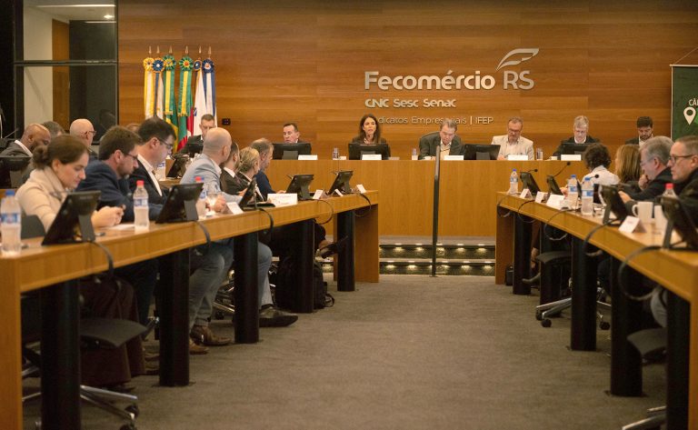 comissao-que-analisa-proposta-para-mei-discute-reajuste-de-todas-as-faixas-do-simples-nacional