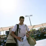 mensik-elimina-fonseca-nas-quartas-de-roland-garros-apos-batalha-no-terceiro-set