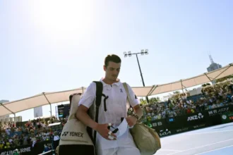 mensik-elimina-fonseca-nas-quartas-de-roland-garros-apos-batalha-no-terceiro-set