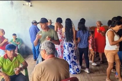 geraldo-magela-recebe-populacao-com-cafe-da-manha-farto-durante-cavalgada-no-povoado-floresta-e-reforca-lideranca-em-wanderlandia