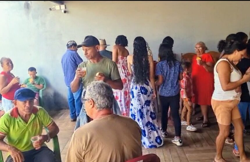 geraldo-magela-recebe-populacao-com-cafe-da-manha-farto-durante-cavalgada-no-povoado-floresta-e-reforca-lideranca-em-wanderlandia