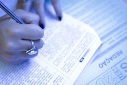 deputados-discutem-correcao-do-enem-e-possiveis-inconsistencias-nas-notas;-participe