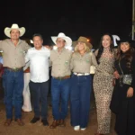 em-paraiso-do-tocantins,-osires-damaso-prestigia-abertura-do-rodeio-da-29a-expobrasil:-“festa-que-fortalece-nossa-economia”