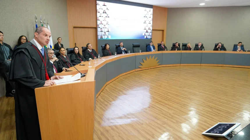 com-tres-novas-posses,-mpe-conclui-convocacao-dos-aprovados-no-10o-concurso-e-chega-a-124-membros