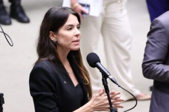 comissao-aprova-programa-para-reduzir-disputas-judiciais-no-setor-de-beleza