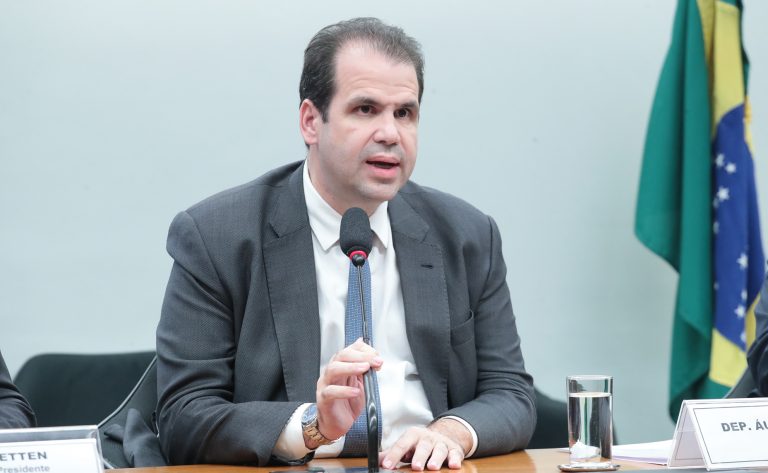 relator-vai-apresentar-na-semana-que-vem-parecer-sobre-mudancas-no-codigo-de-transito
