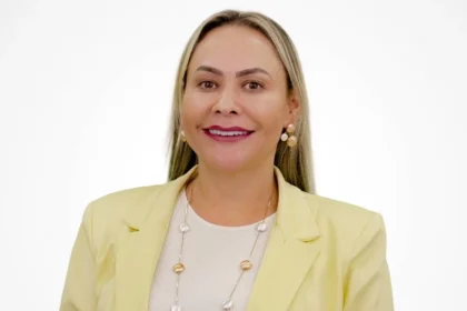 com-dhieine-caminski-presa-no-comando-da-pm,-paco-designa-ex-secretaria-de-araguaina-como-interina-na-saude-de-palmas