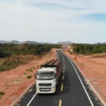 governo-entrega-asfalto-entre-conceicao-e-taipas-e-reforma-da-escola-joaquim-francisco-de-azevedo