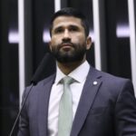 comissao-aprova-proposta-que-reconhece-certificacao-de-bombeiro-mergulhador
