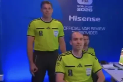 supremacia-branca-na-copa?-fifa-abre-investigacao-sobre-de-arbitro