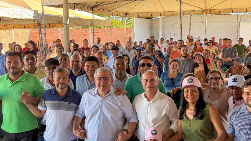 jair-farias-amplia-base-de-apoio-e-recebe-adesao-do-prefeito,-vice-prefeito-e-vereadores-de-goiatins