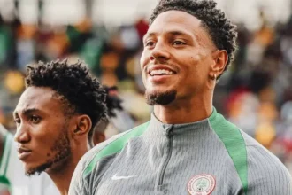 com-pais-fora-da-disputa,-goleiro-da-nigeria-e-eleito-‘o-mais-bonito-da-copa’-por-brasileiros
