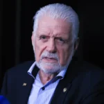 pf-cumpre-mandados-contra-lider-do-governo-no-senado,-jaques-wagner,-em-operacao-sobre-o-banco-master