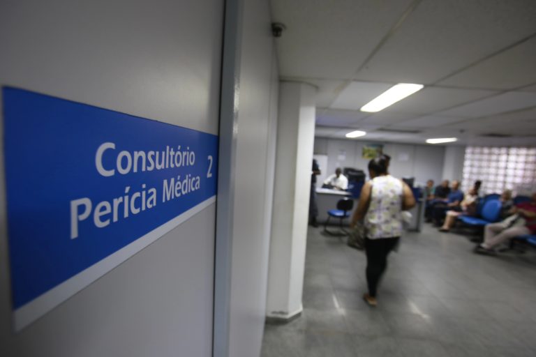 medida-provisoria-amplia-programa-para-reduzir-fila-de-analise-de-beneficios-do-inss