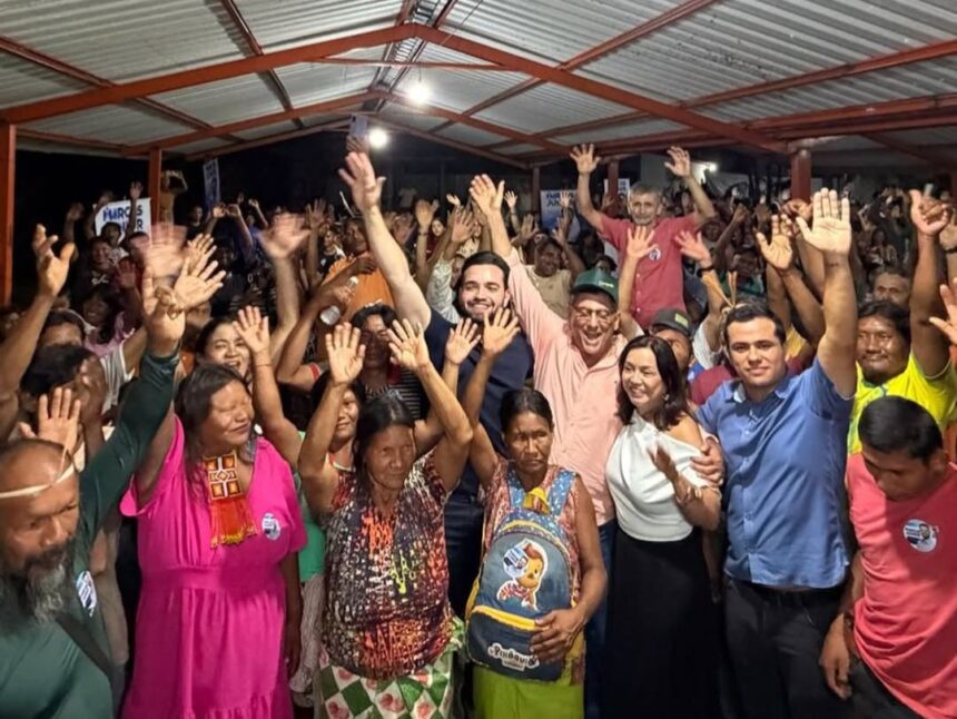 com-apoio-de-manoel-pinheiro,-marcos-junior-ganha-destaque-em-grande-encontro-realizado-em-itacaja.