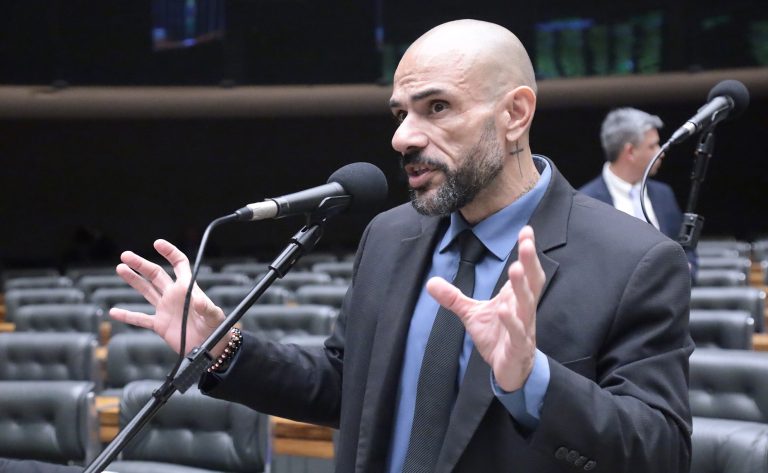 comissao-aprova-regras-para-aumentar-protecao-de-motoristas-de-aplicativo