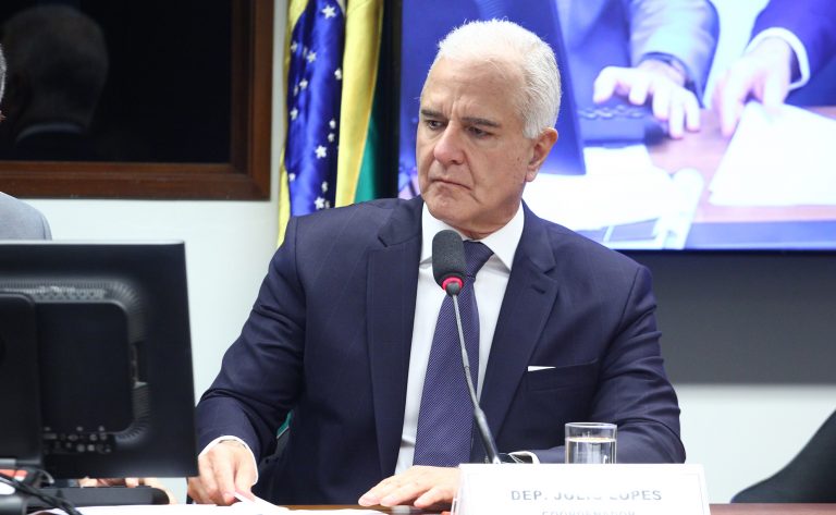 comissao-aprova-exigencia-de-biometria-e-geolocalizacao-para-abrir-micro-e-pequenas-empresas