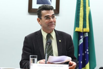 representantes-de-movimentos-populares-pedem-aprovacao-de-regras-sobre-autogestao-habitacional