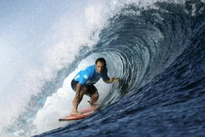os-maiores-surfistas-do-mundo-e-os-brasileiros-surpreendem