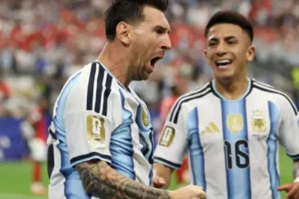 maior-artilheiro-das-copas!-messi-marca-2-e-argentina-vence-a-austria