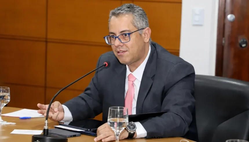 julio-edstron-secundino-santos-| lentes-ligadas,-cordas-esquecidas:-a-tragedia-diante-das-cameras-por-um-erro-irreparavel