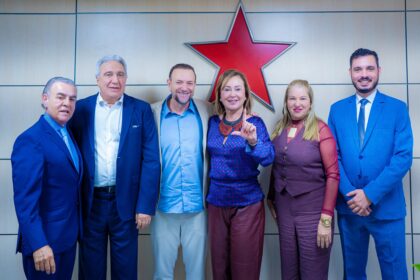 presidente-lula-oficializa-apoio-a-pre-candidatura-de-laurez-moreira-ao-governo-do-tocantins