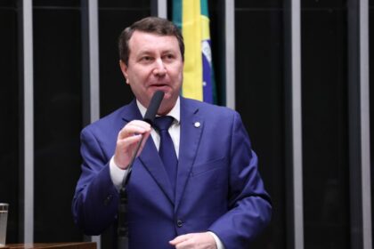 comissao-aprova-protecao-de-consumidor-no-uso-de-produto-e-servico-com-inteligencia-artificial