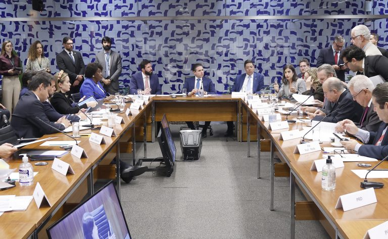 lideres-partidarios-definem-na-terca-feira-projetos-que-serao-analisados-pelo-plenario