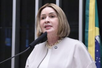 comissao-aprova-projeto-que-permite-a-orgaos-de-transito-oferecer-jogos-e-videos-para-escolas